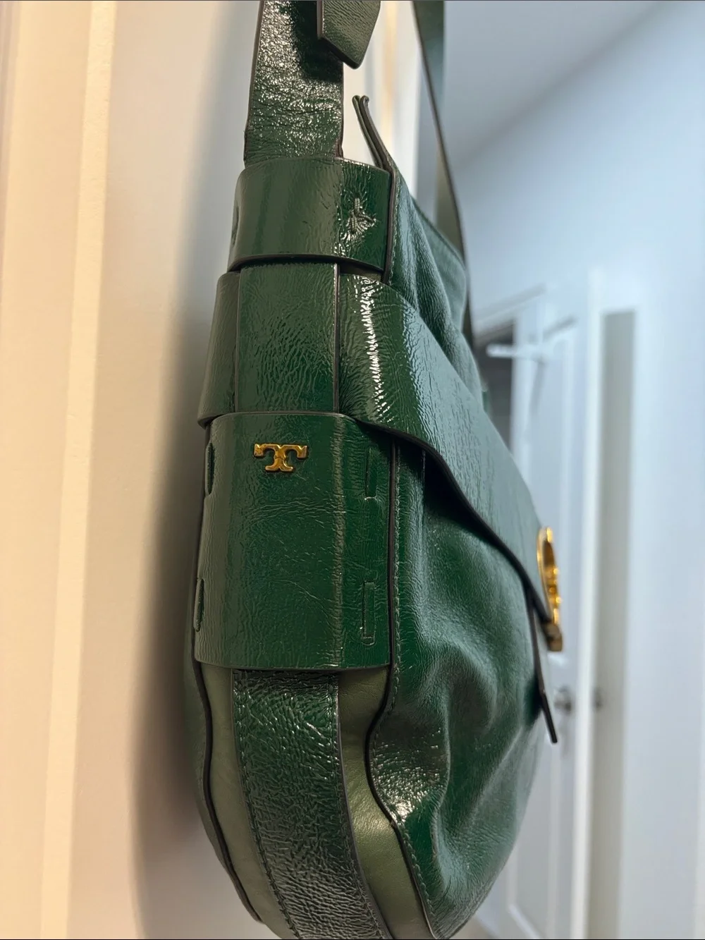 Tory Burch Gemini Link Green Patent Leather Crossbody Bag (circa 2016)